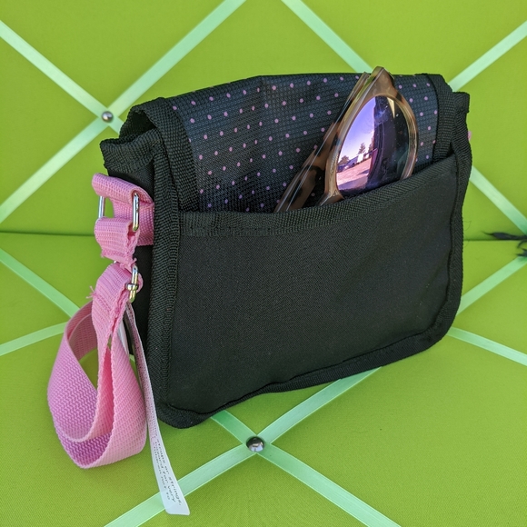 Hello Kitty Kids Crossbody Bag - Picture 4 of 8